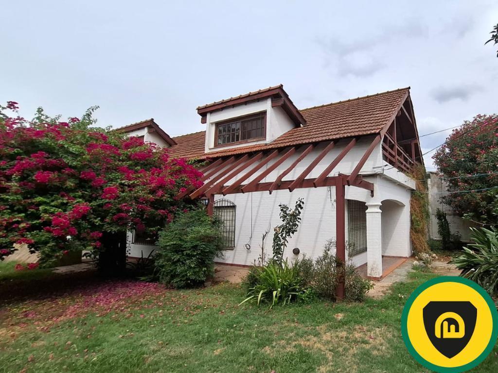 Casa en Venta - José C Paz 4amb 1