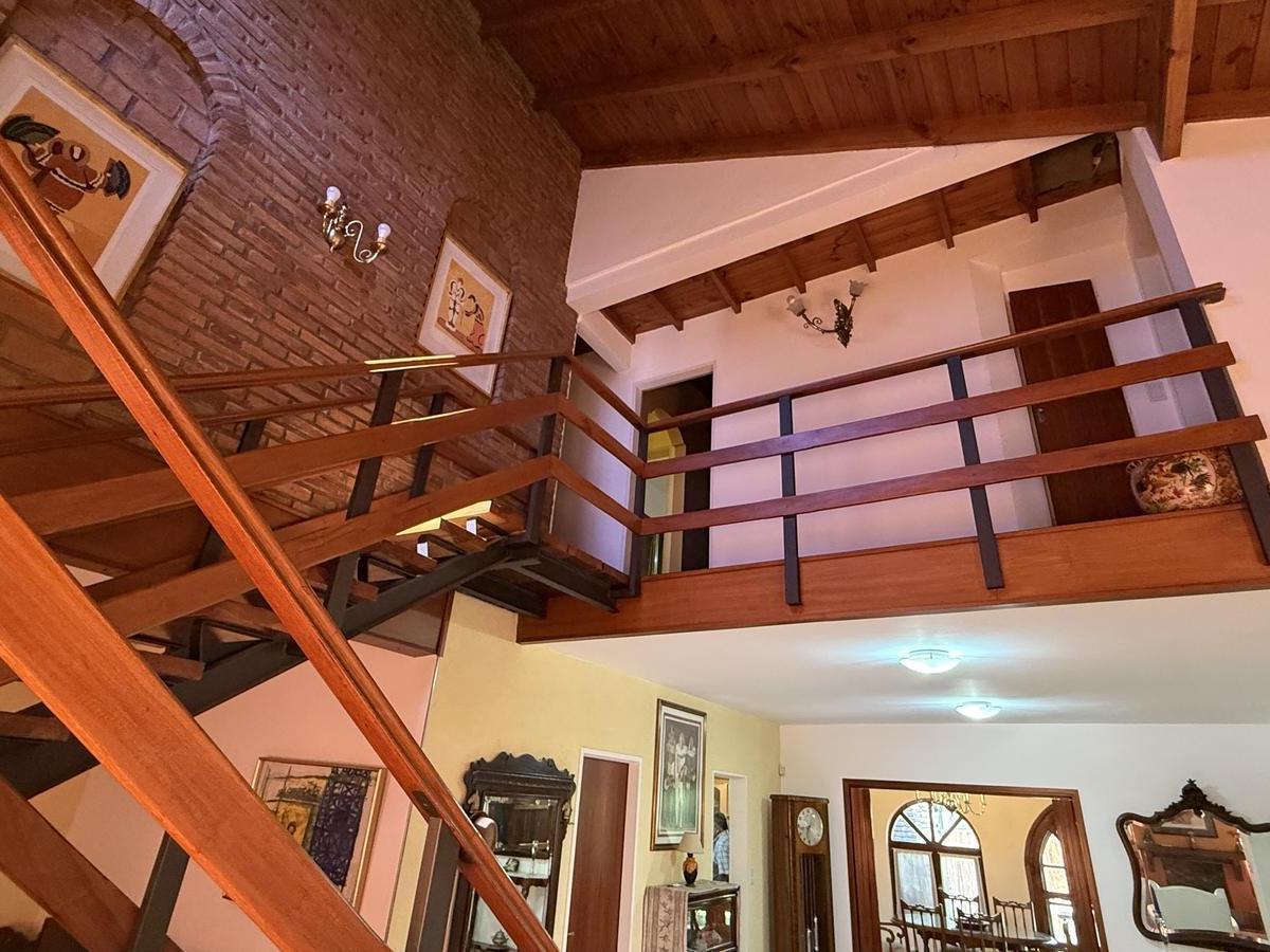 Casa en Venta en El Country San Miguel de Ghiso 3