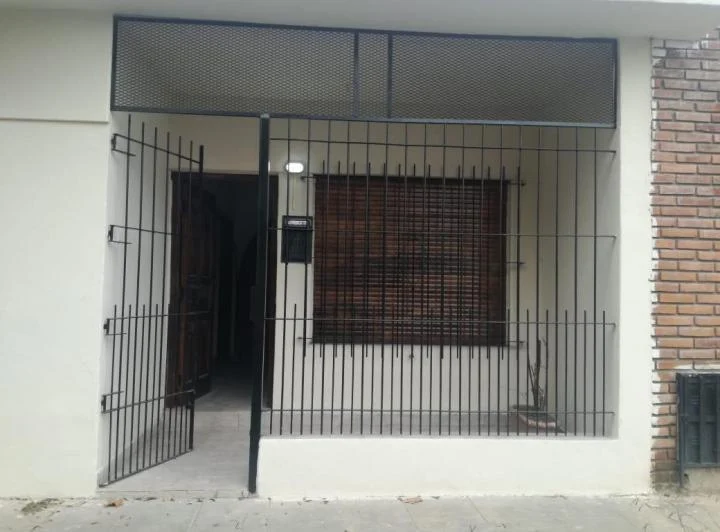 ALQUILER - Casa 3 ambientes - Jose Clemente Paz 2