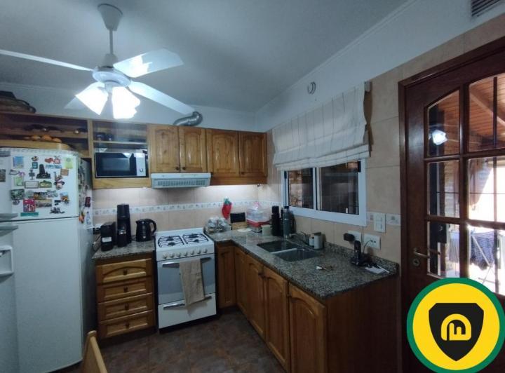 Casa   lote - VENTA EN BELLA VISTA 4