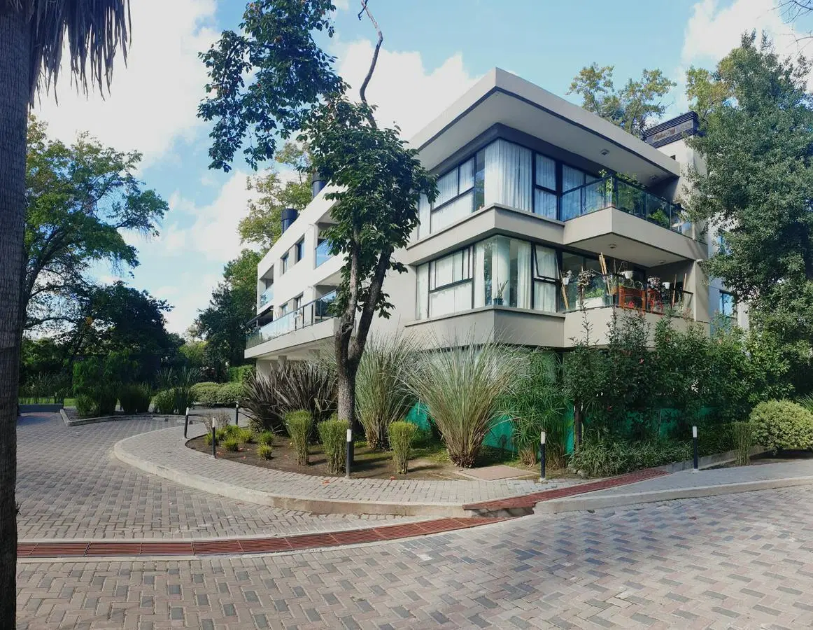 Venta - Departamento 3 Ambientes - Villa De Mayo 2