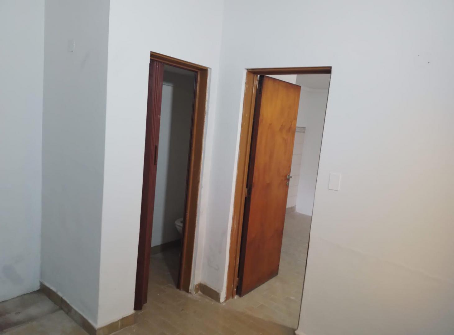 Foto de CONSULTORIO EN ALQUILER - SAN MIGUEL - 2 AMB, imagen 5