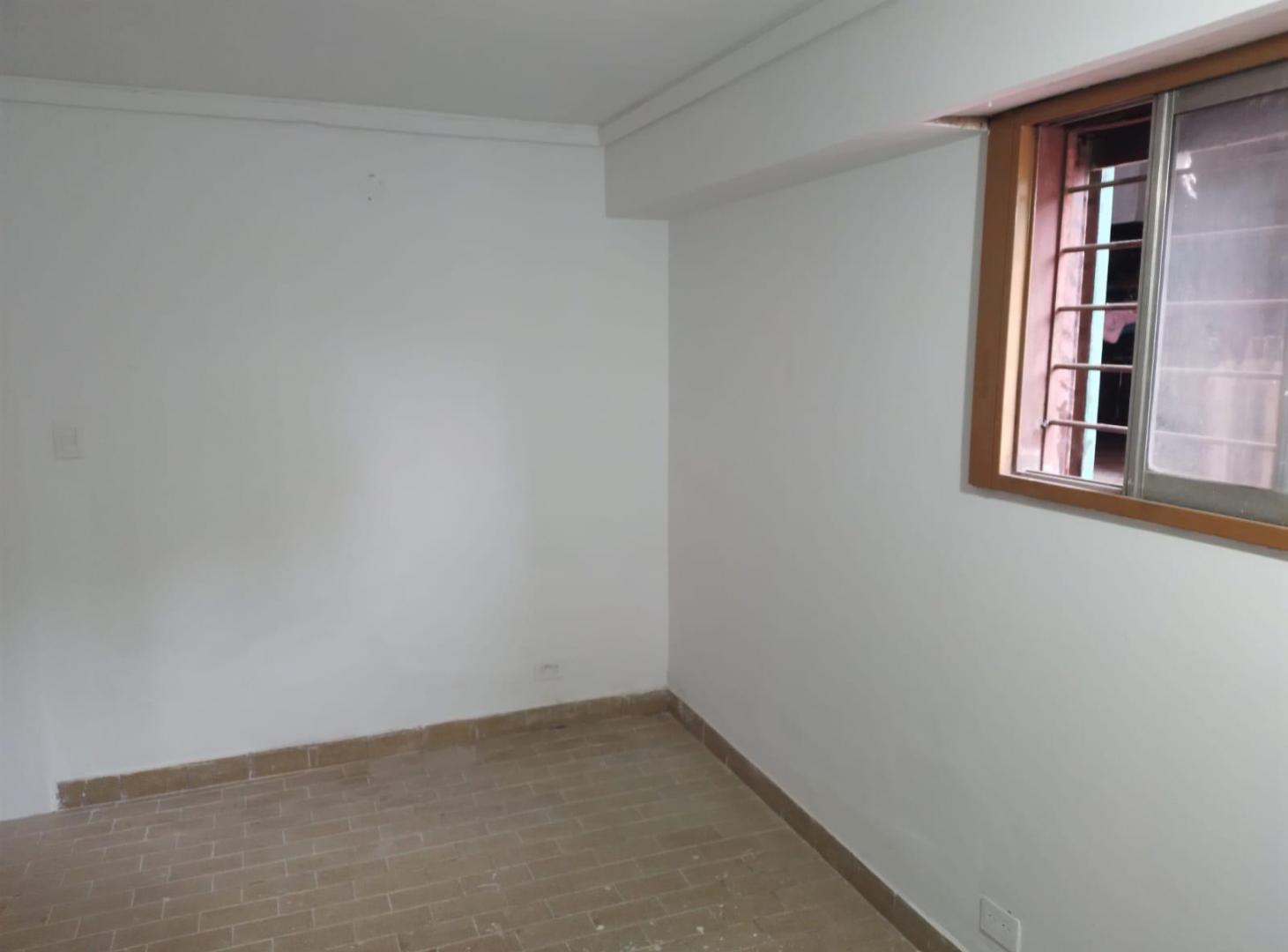 Foto de CONSULTORIO EN ALQUILER - SAN MIGUEL - 2 AMB, imagen 4