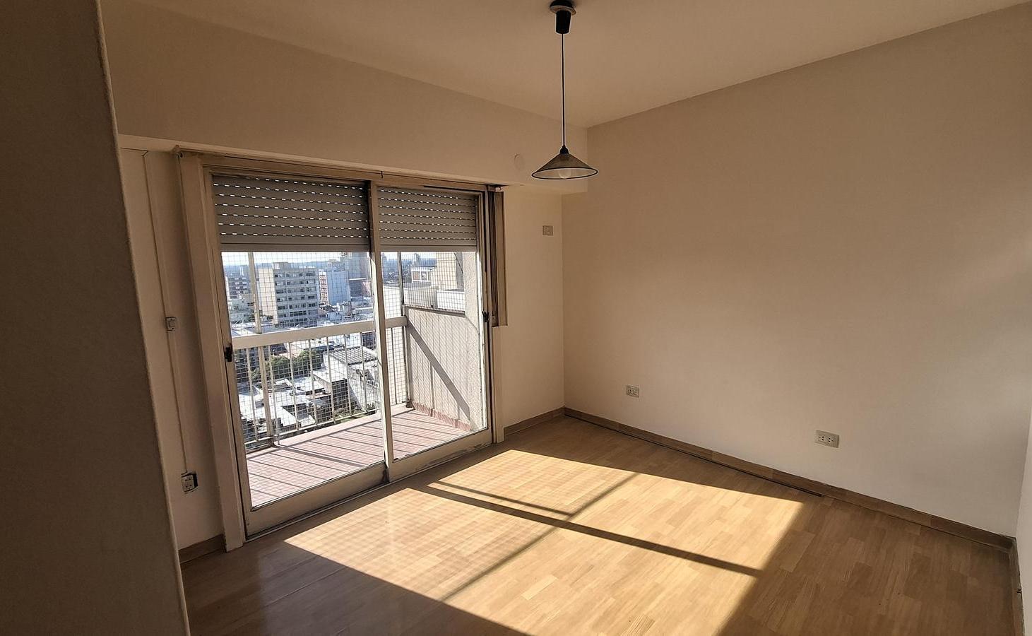 Foto de Departamento en Venta 3 amb San Miguel con cochera, imagen 2