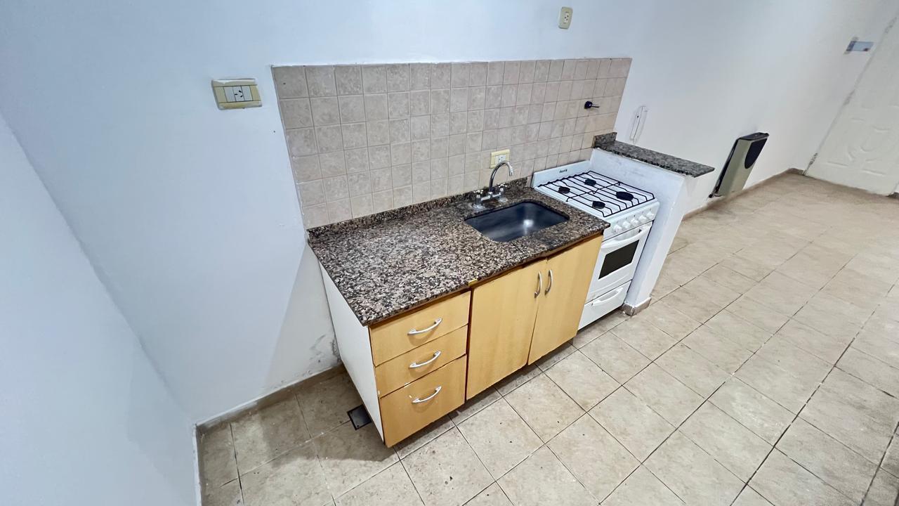 Foto de Alquiler Departamento en 2 ambientes San Miguel, con espacio guarda, imagen 2