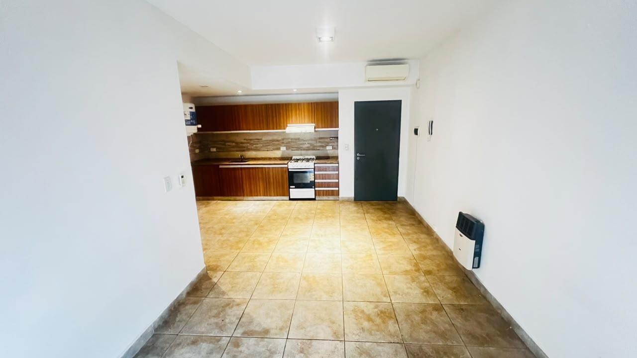 Foto de Alquiler Depto. 2 Ambientes, San Miguel, Planta Baja con Patio, imagen 3