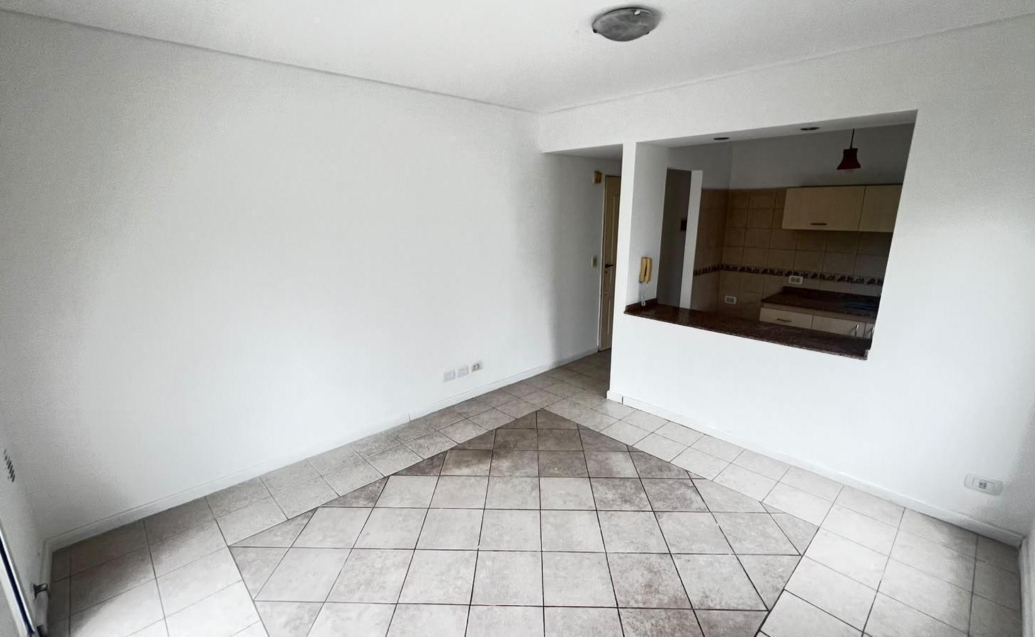 Foto de Departamento 2 ambientes en alquiler, San Miguel, imagen 5