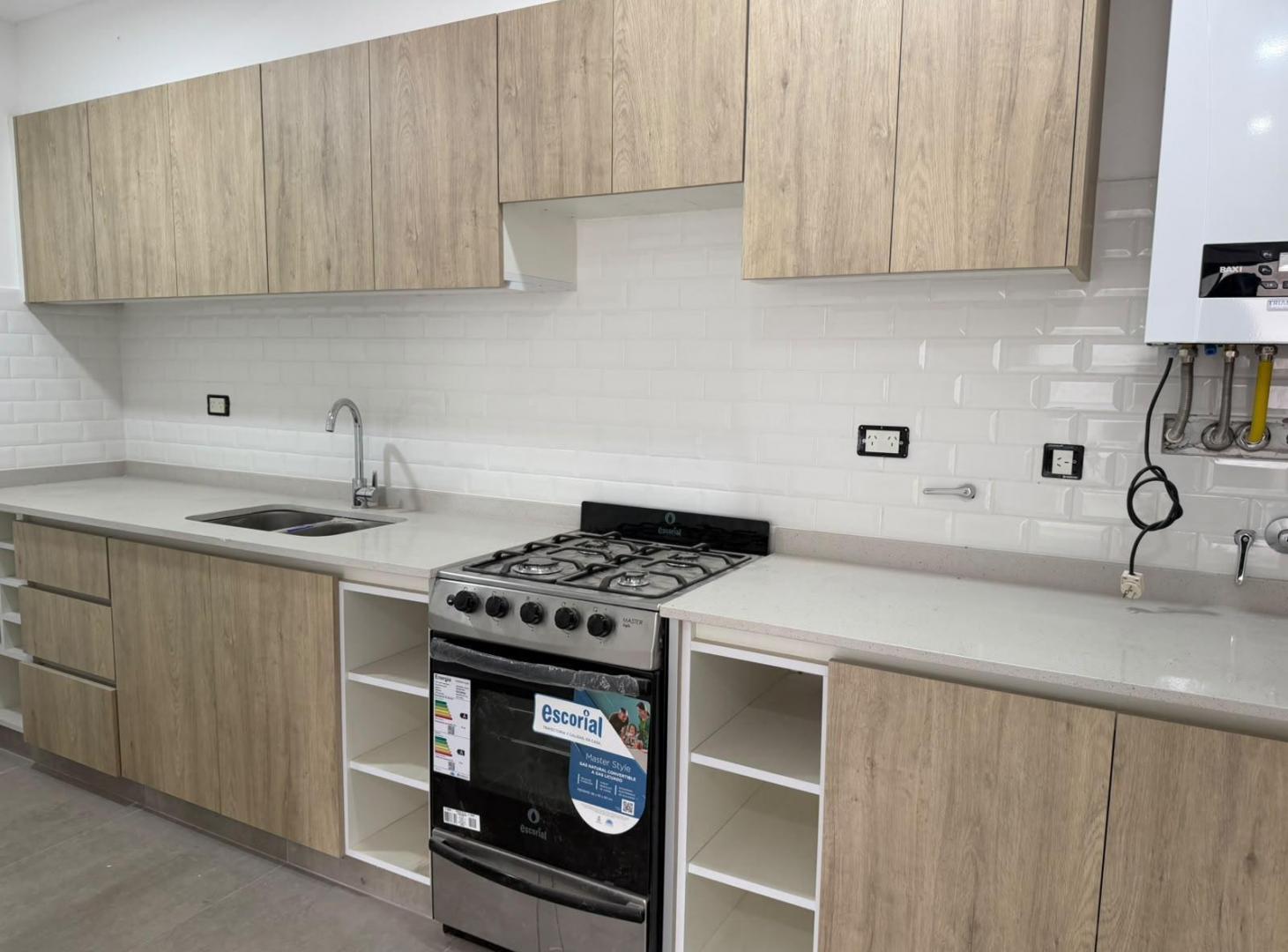 Foto de DUPLEX VENTA MUÑIZ - 3 AMB - PATIO - PARRILLA - GARAGE -CONDOMIO ABRIL, imagen 5