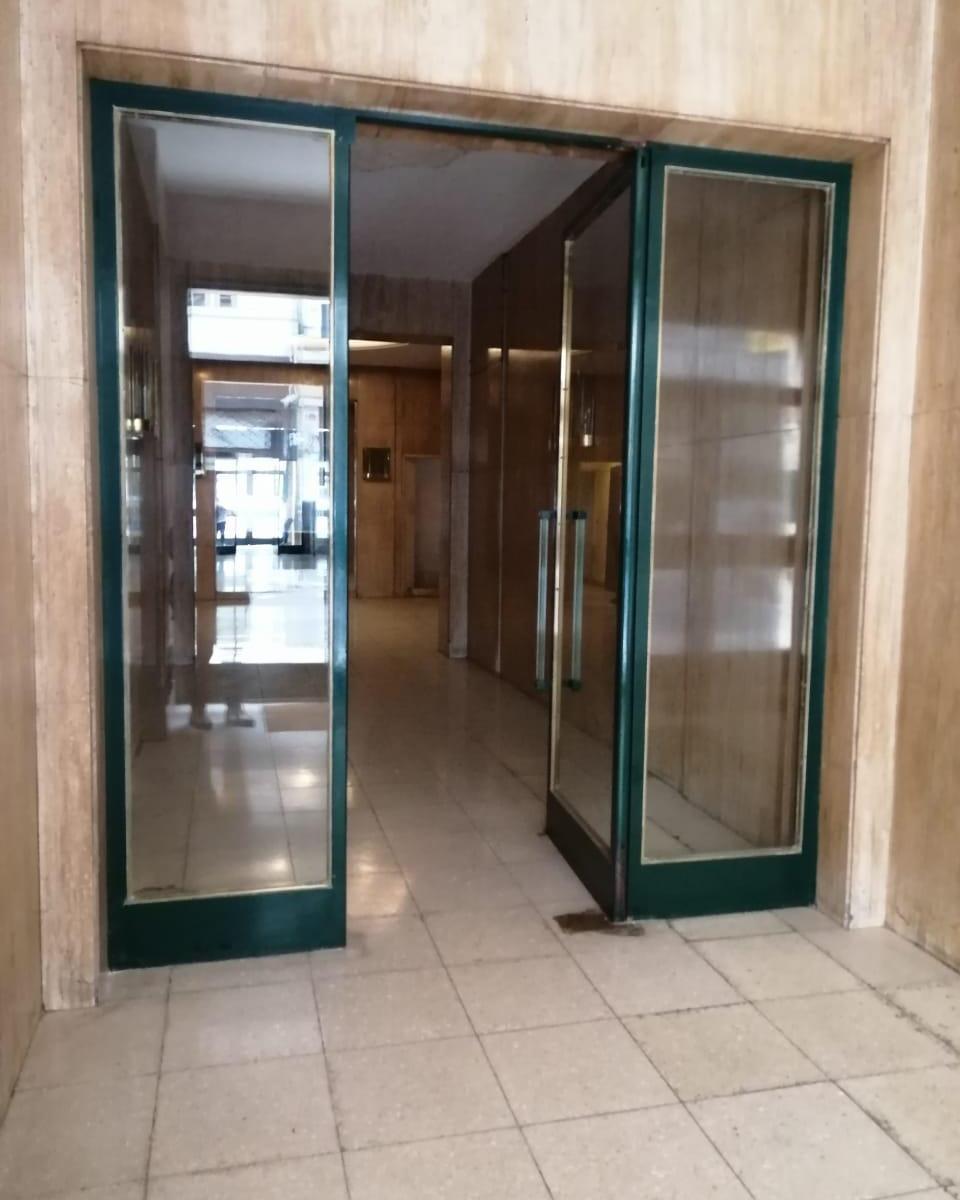 Foto de EXCELENTE DEPARTAMENTO 3 / 1 dorm AMBIENTES 87 MTR RECICLADO, imagen 3