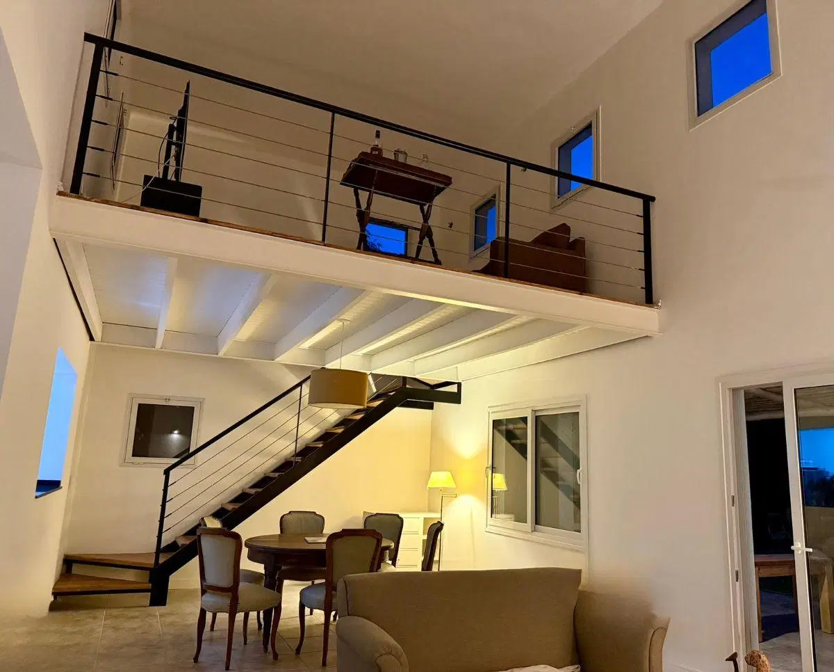 CASA EN VENTA ST MATHEWS VILLAGE . UNA PLANTA PILAR 4