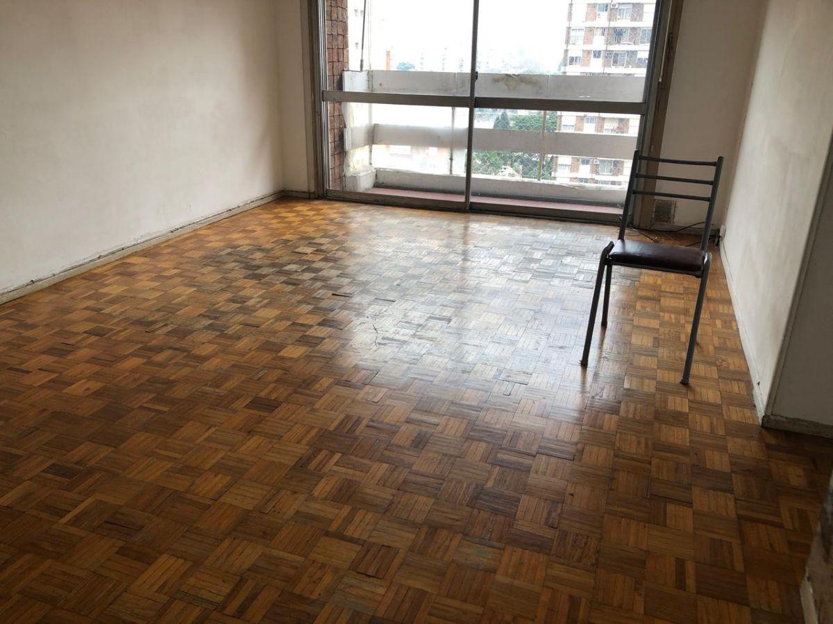 Foto de VENTA EL MEJOR DEP EN COGHLAN 3 DORMITORIOS,MUY LUMINOSO PISO ALTO, imagen 2
