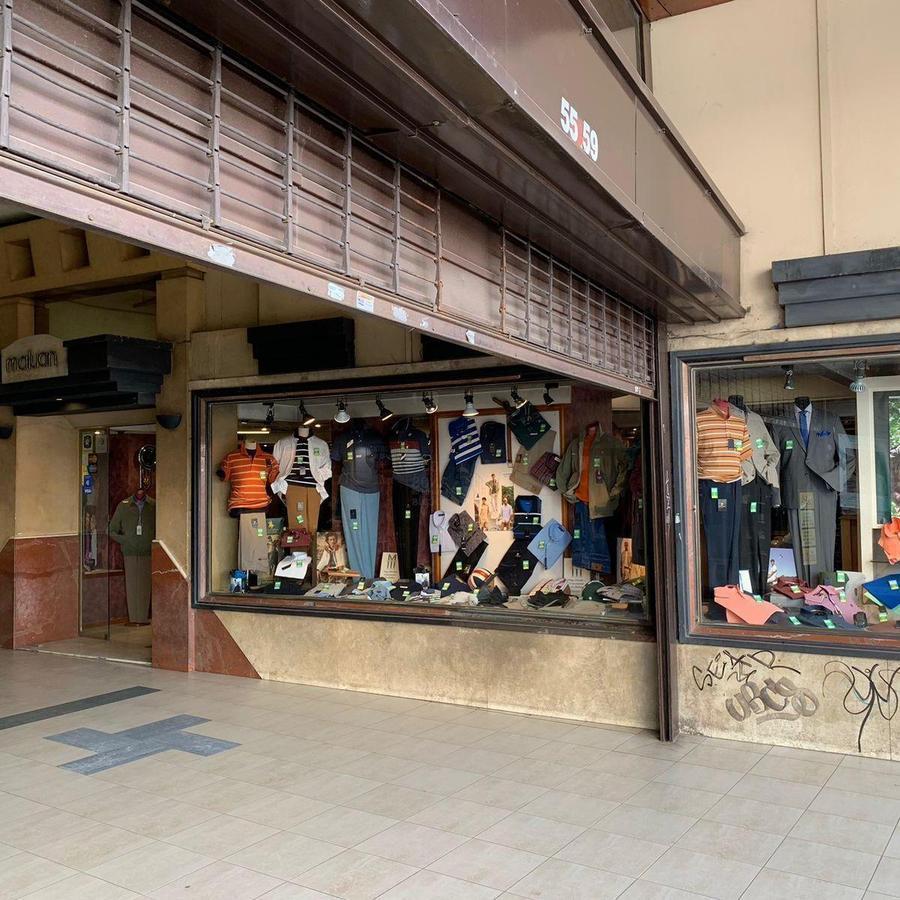 Foto de VENTA DE IMPORTANTE LOCAL EN GALERIA OLIVER (nuevo valor), imagen 5