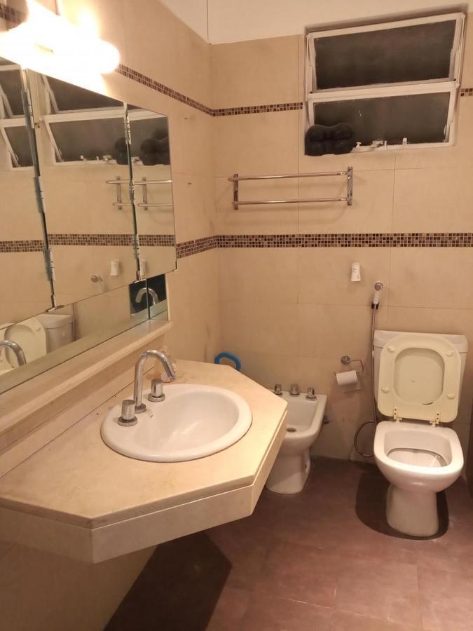 Foto de Venta de Departamento PH, (restaurado y modernizado) sin exp. a metros, imagen 2