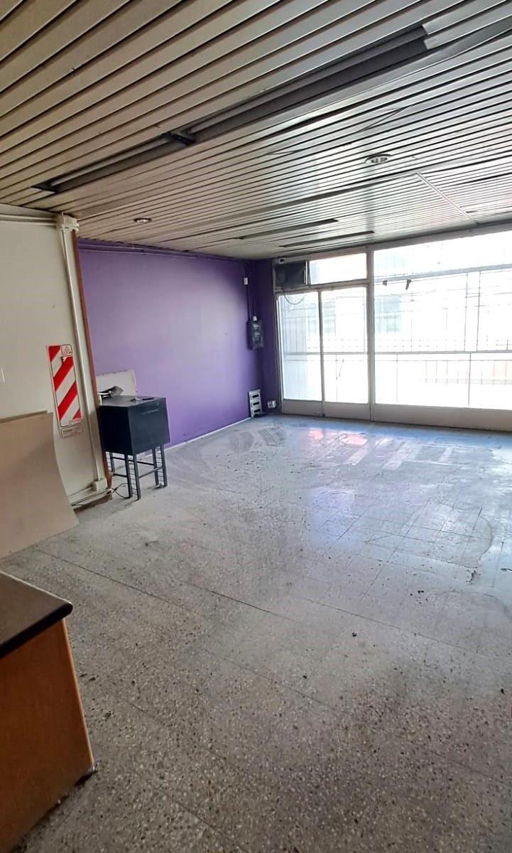 Local en Venta con Pb + Sótano + Entre Piso en Villa Crespo 3