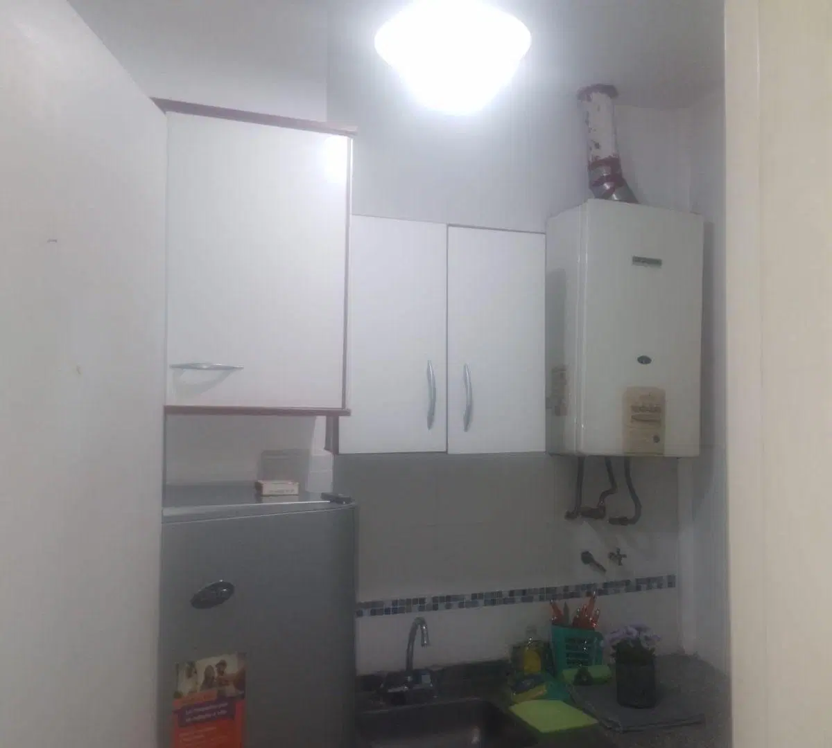MONOAMBIENTE AMPLIO Y AMOBLADO AL FRENTE CON BALCÓN – EXCELENTE UBICACIÓN (RECOLETA / BALVANERA) 3