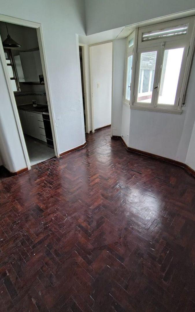 Foto de ALQUILER DEPARTAMENTO 2 AMBIENTES EN COLEGIALES/CHACARITA, imagen 2