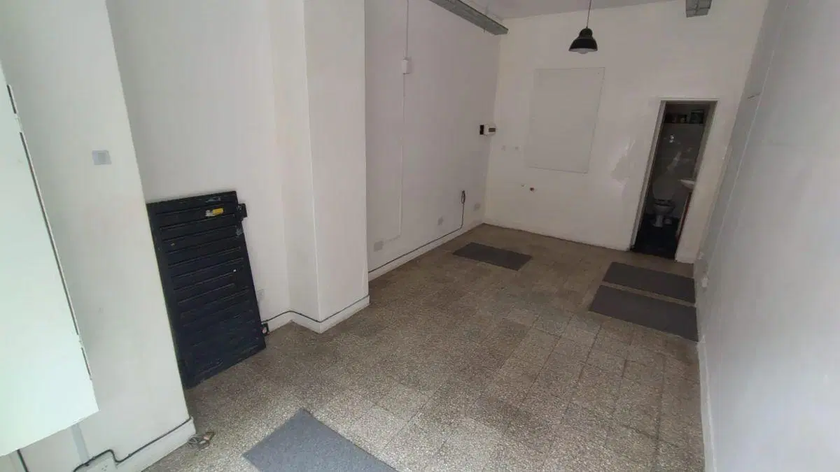 LOCAL EN ALQUILER MANSILLA 2700 3