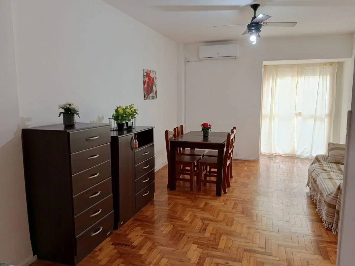 MONOAMBIENTE AMPLIO Y AMOBLADO AL FRENTE CON BALCÓN – EXCELENTE UBICACIÓN (RECOLETA / BALVANERA) 5