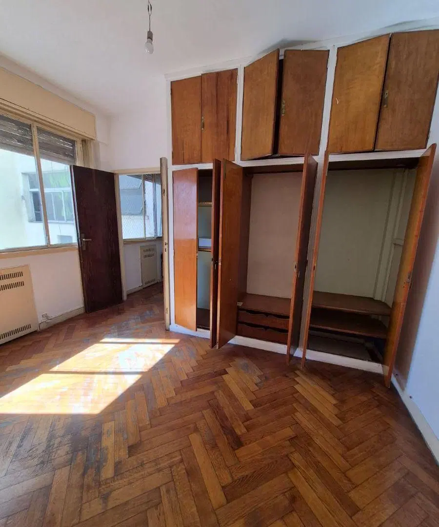 Alquiler de Departamento de 2 Ambientes Bajas Exp en Exc. Ubic de Constitución 8