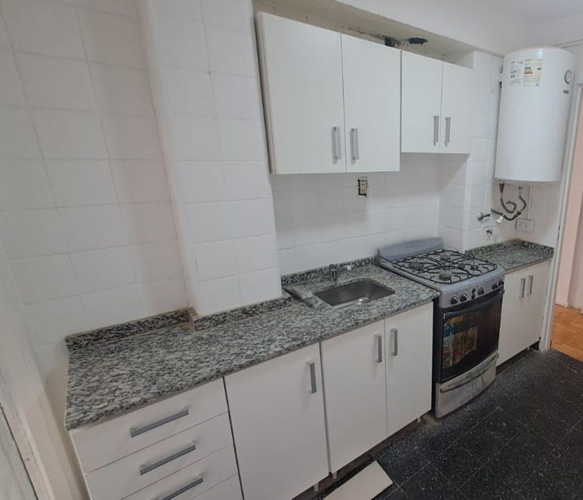 Foto de Venta Departamento 3 Ambientes Primer Piso con Renta en Barrio Norte, imagen 2