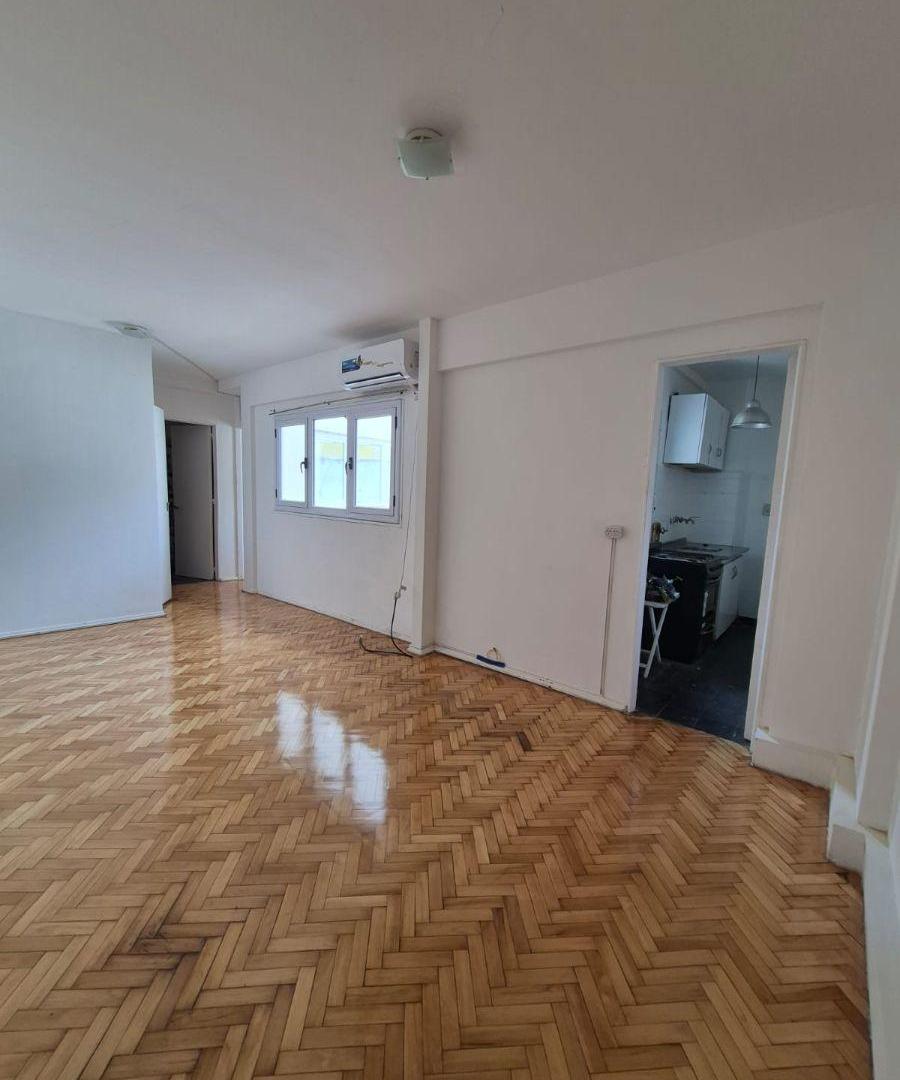 Foto de Alquiler de Departamento 2 Ambientes Excelente Ubicación, imagen 1