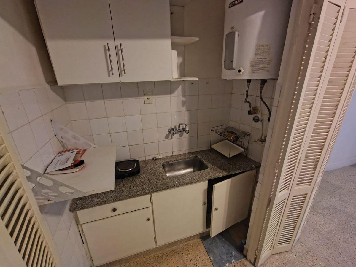 Foto de MONOAMBIENTE EN EXCELENTE UBICACIÓN UNIVERSITARIA - MUY BAJAS EXPENSAS, imagen 5
