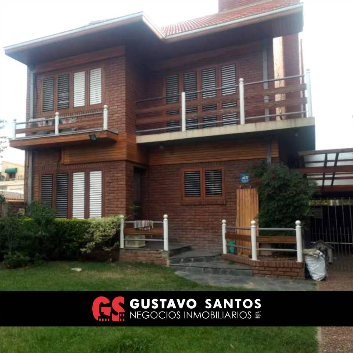 Amplia Casa en Ezpeleta 4