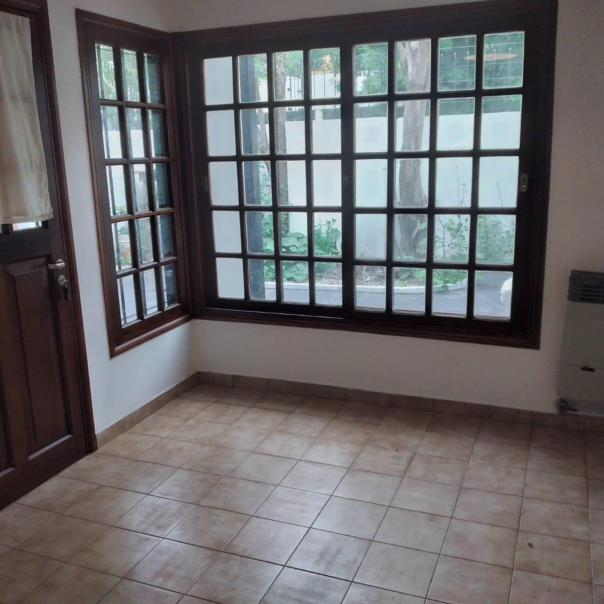 Foto de Amplio triplex en Quilmes Este., imagen 4