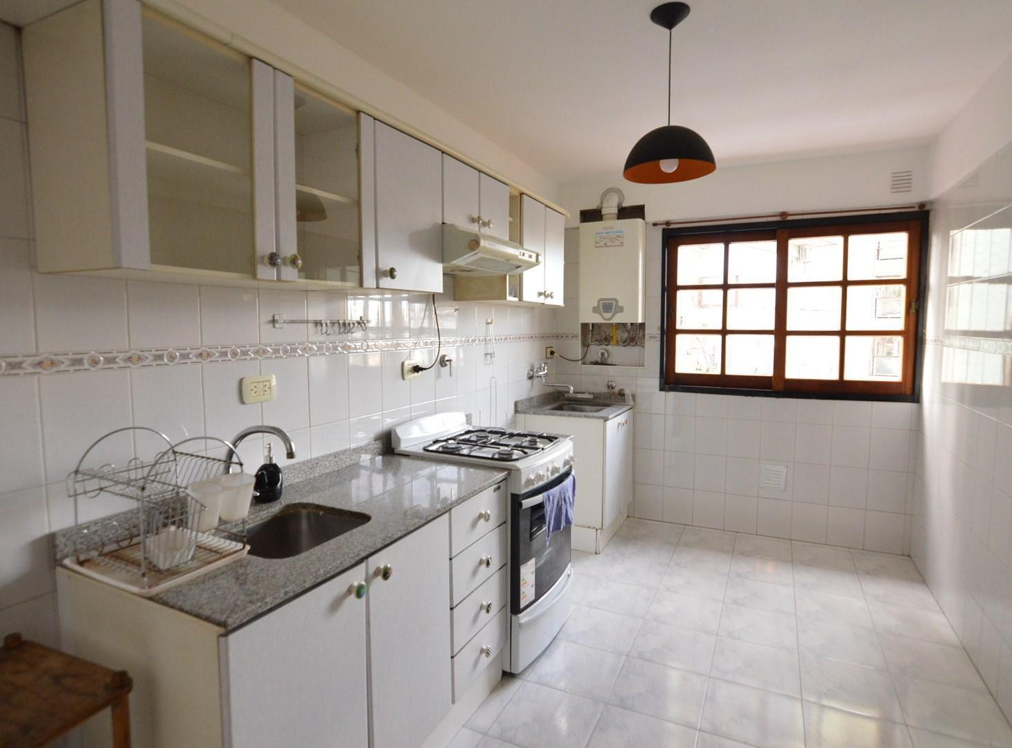 Foto de Departamento en Alquiler en Parque Chacabuco, Capital Federal, Buenos, imagen 4