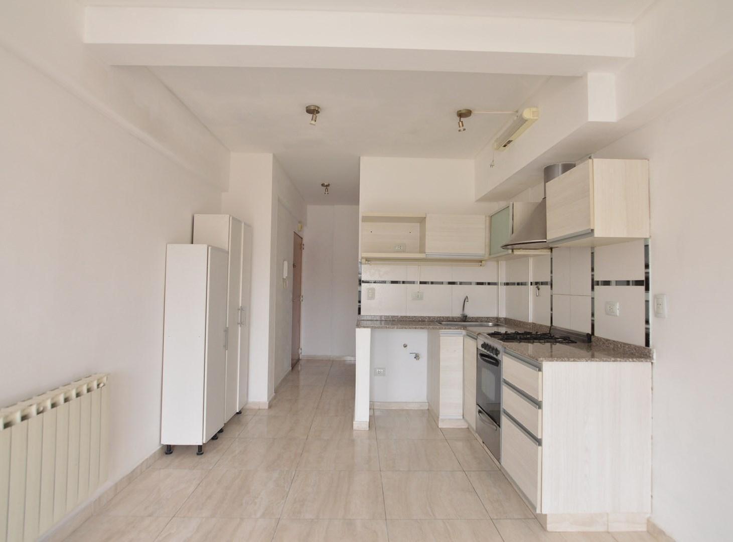 Foto de Departamento en Alquiler en Parque Patricios, Capital Federal, Buenos, imagen 2