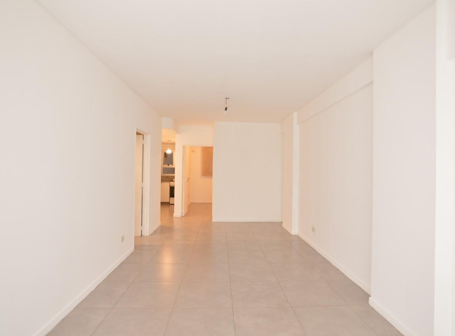 Foto de Departamento en Alquiler en Parque Chacabuco, Capital Federal, Buenos, imagen 3