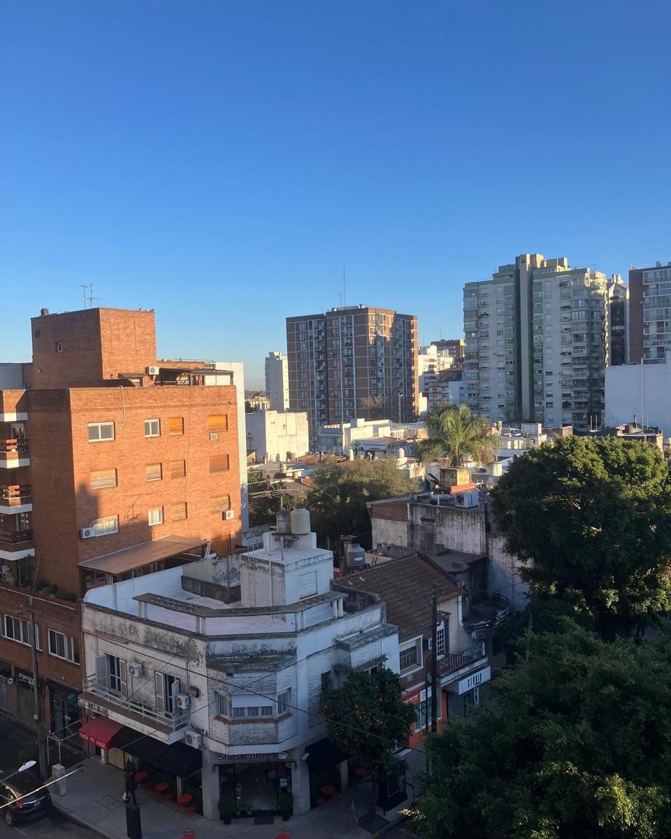 Edif. Laguzzi Ladislao Martinez 209, 3 Dorm y Depencia de Serv 3