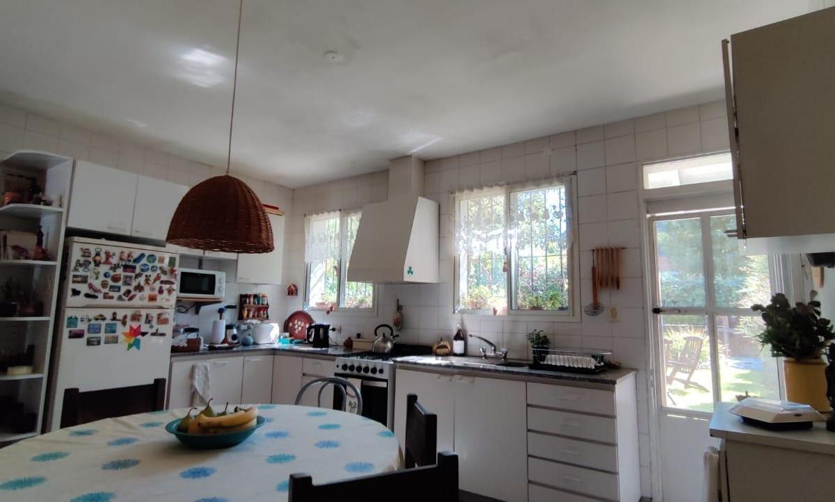 Hermosa Casa en Acassuso 2