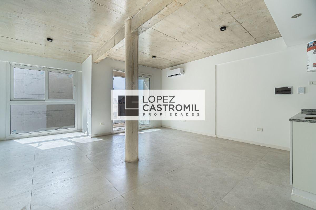 Foto de SEMIPISO A ESTRENAR! PISO ALTO! BALCÓN CON VISTA ABIERTA! Todo luz y, imagen 4