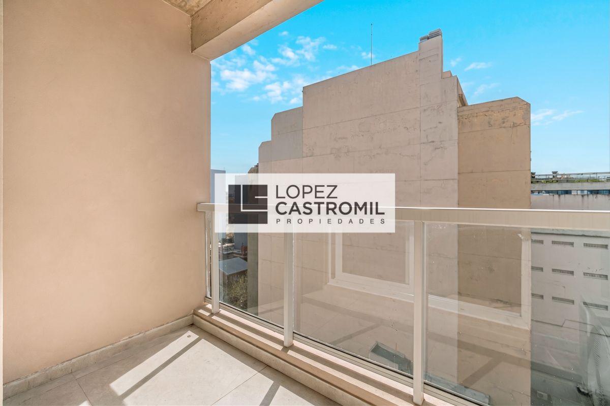 Foto de SEMIPISO A ESTRENAR! PISO ALTO! BALCÓN CON VISTA ABIERTA! Todo luz y, imagen 1