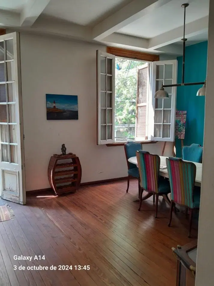 Guemes 2938 y Aguero. Barrio Norte. 1° piso con balcon, quincho y terraza de 128 metros. Sin expensa 4