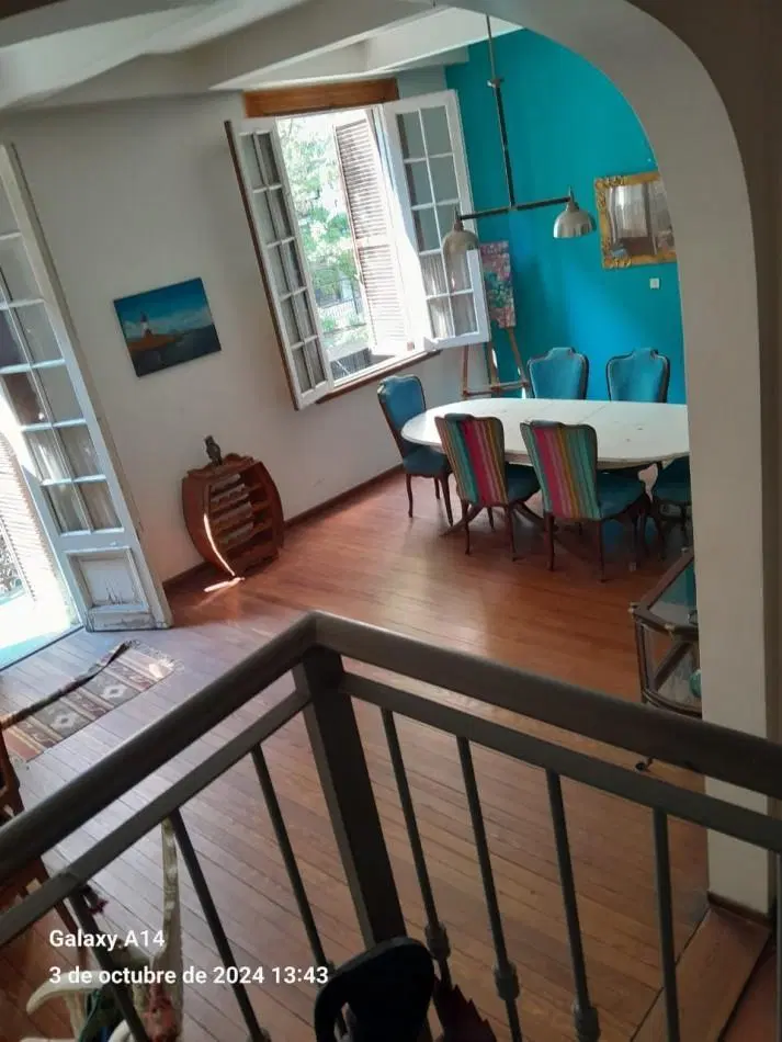 Guemes 2938 y Aguero. Barrio Norte. 1° piso con balcon, quincho y terraza de 128 metros. Sin expensa 3