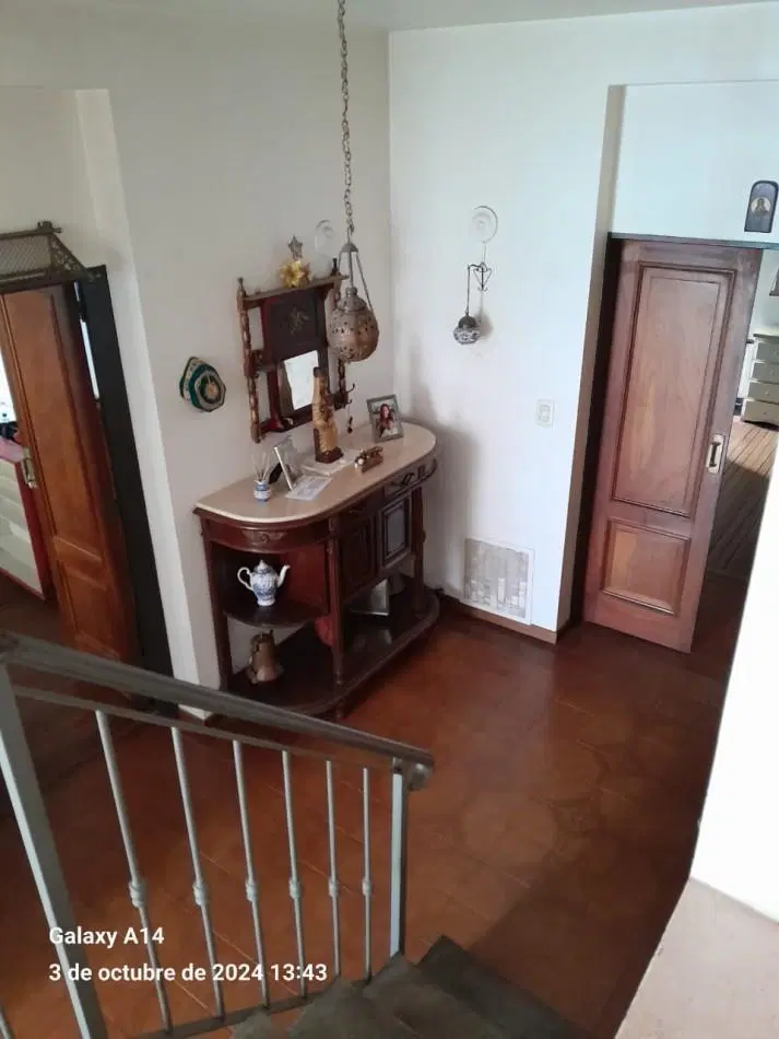 Guemes 2938 y Aguero. Barrio Norte. 1° piso con balcon, quincho y terraza de 128 metros. Sin expensa 4