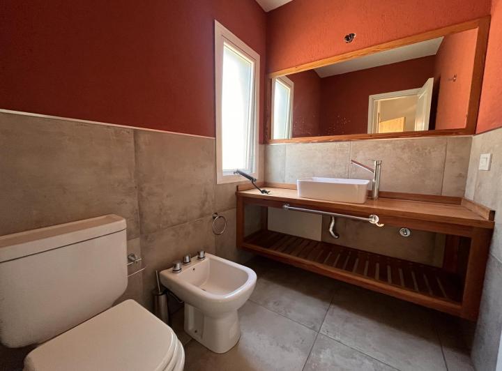 CASA EN VENTA LA CUESTA 3 DORMITORIOS 3