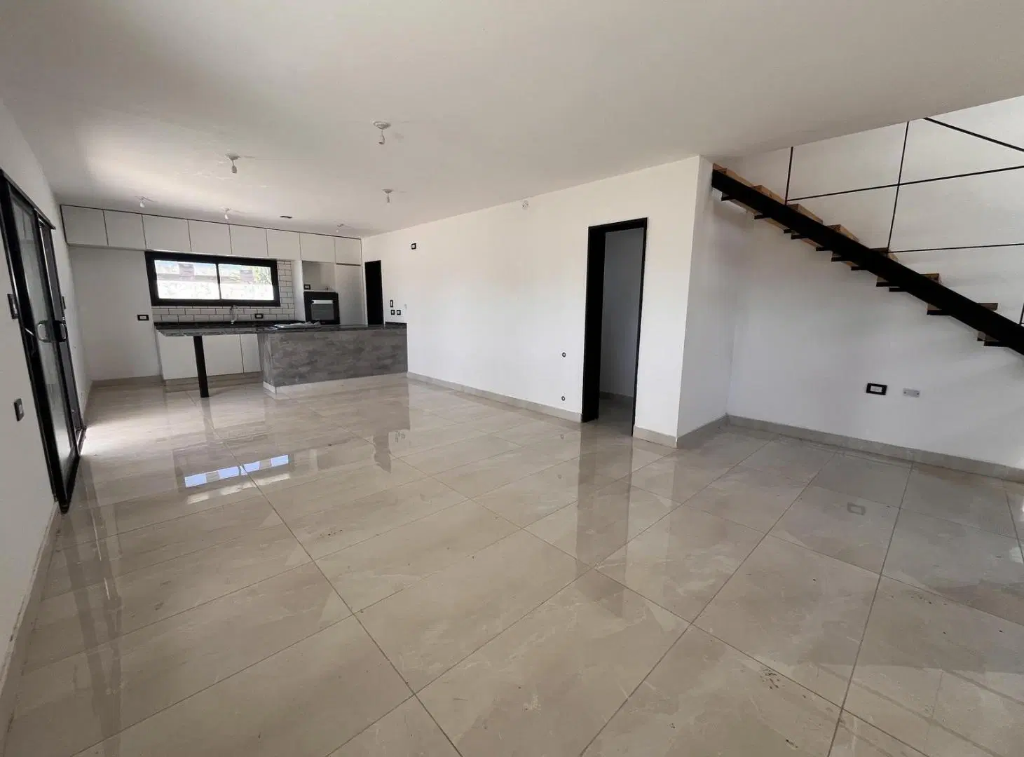 CAMPO NORTE HOUSING DUPLEX 2 Y 3 DORMITORIOS 3