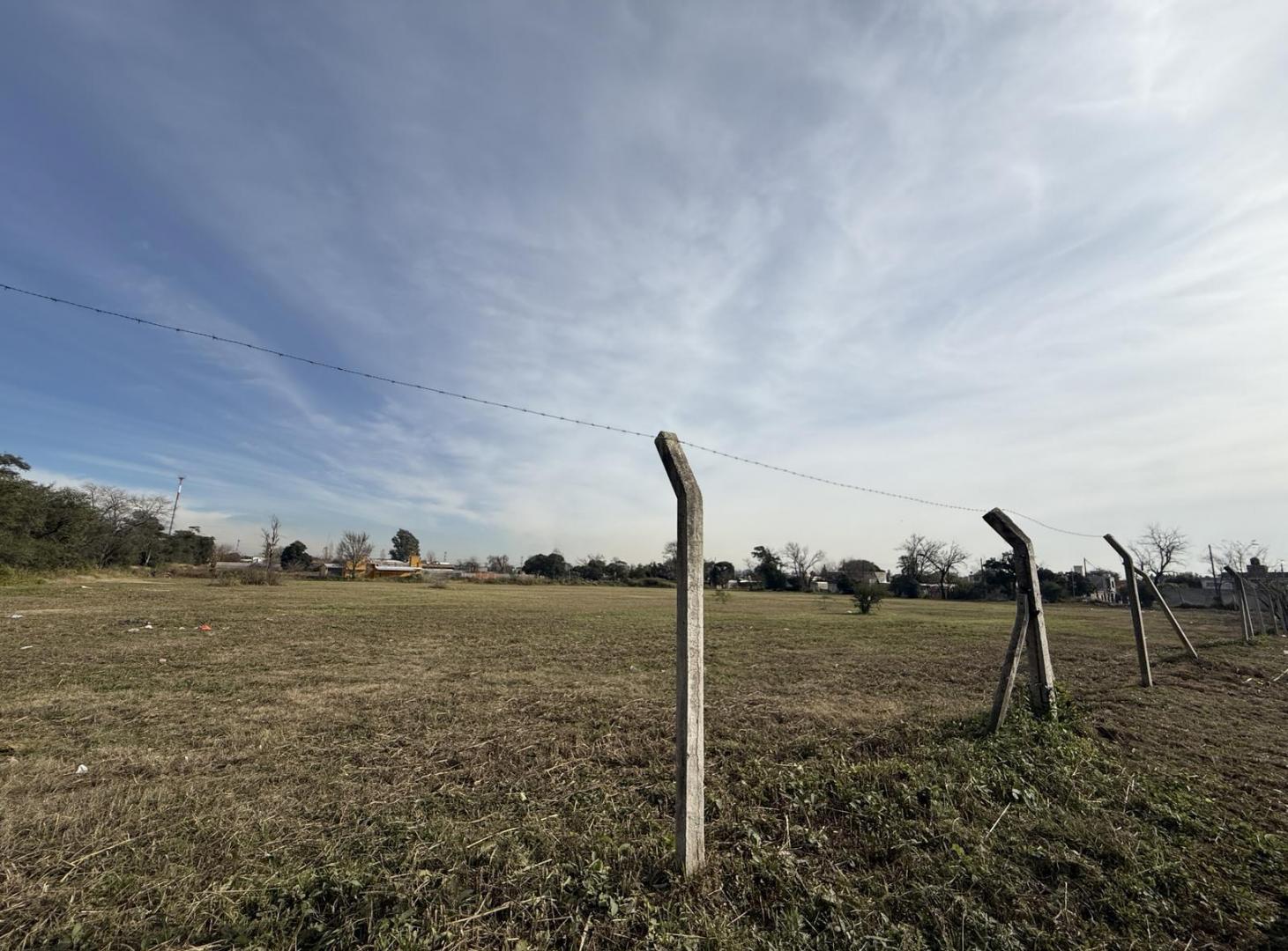 Terreno en Ramon J. Carcano