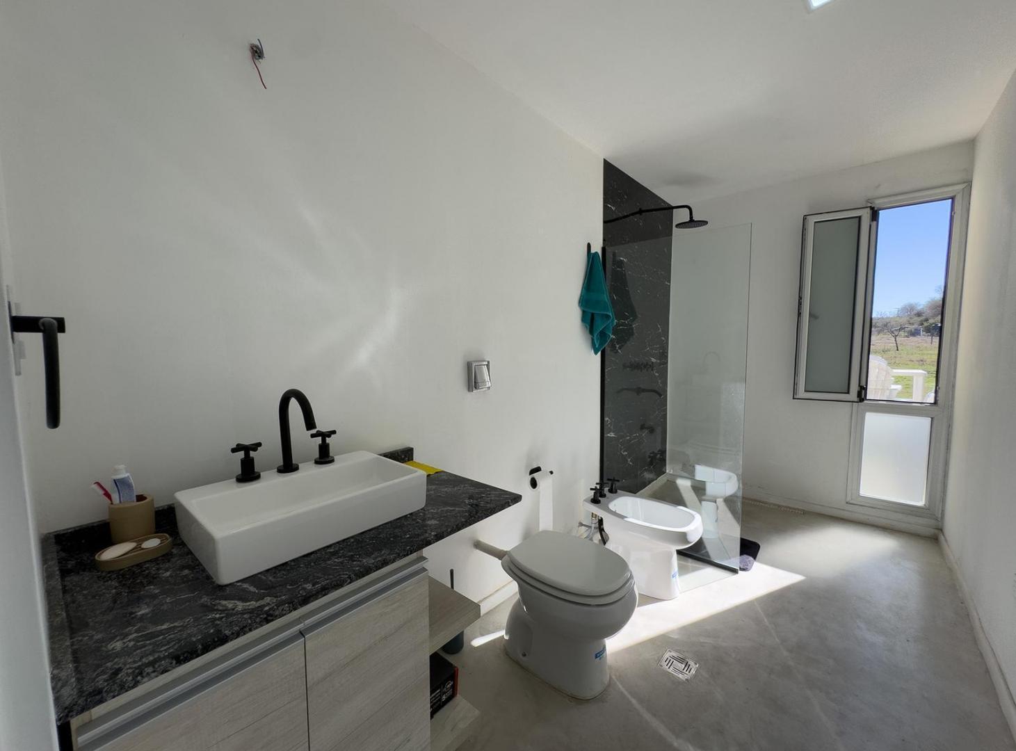 Foto de CASA EN VENTA EN LA BOLSA | 1.522 M² DE TERRENO PILETA | VISTAS A LAS, imagen 5