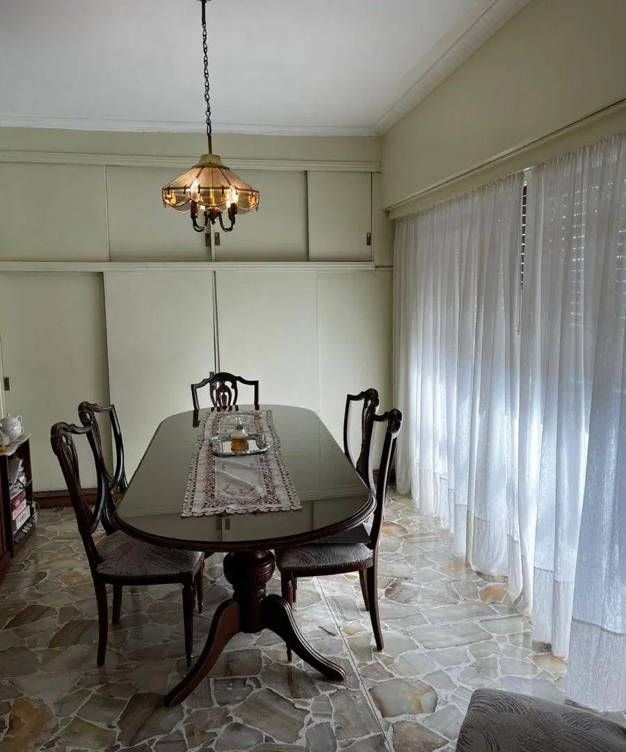 DEPARTAMENTO 4 amb APTO PROFESIONAL RAMOS CENTRO 4