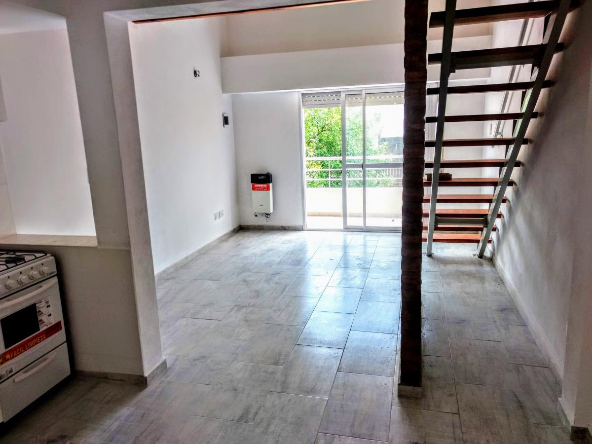 VENTA - SAN LORENZO 3729 - DUPLEX 1 DORMITORIO FRENTE - ALQUILADO