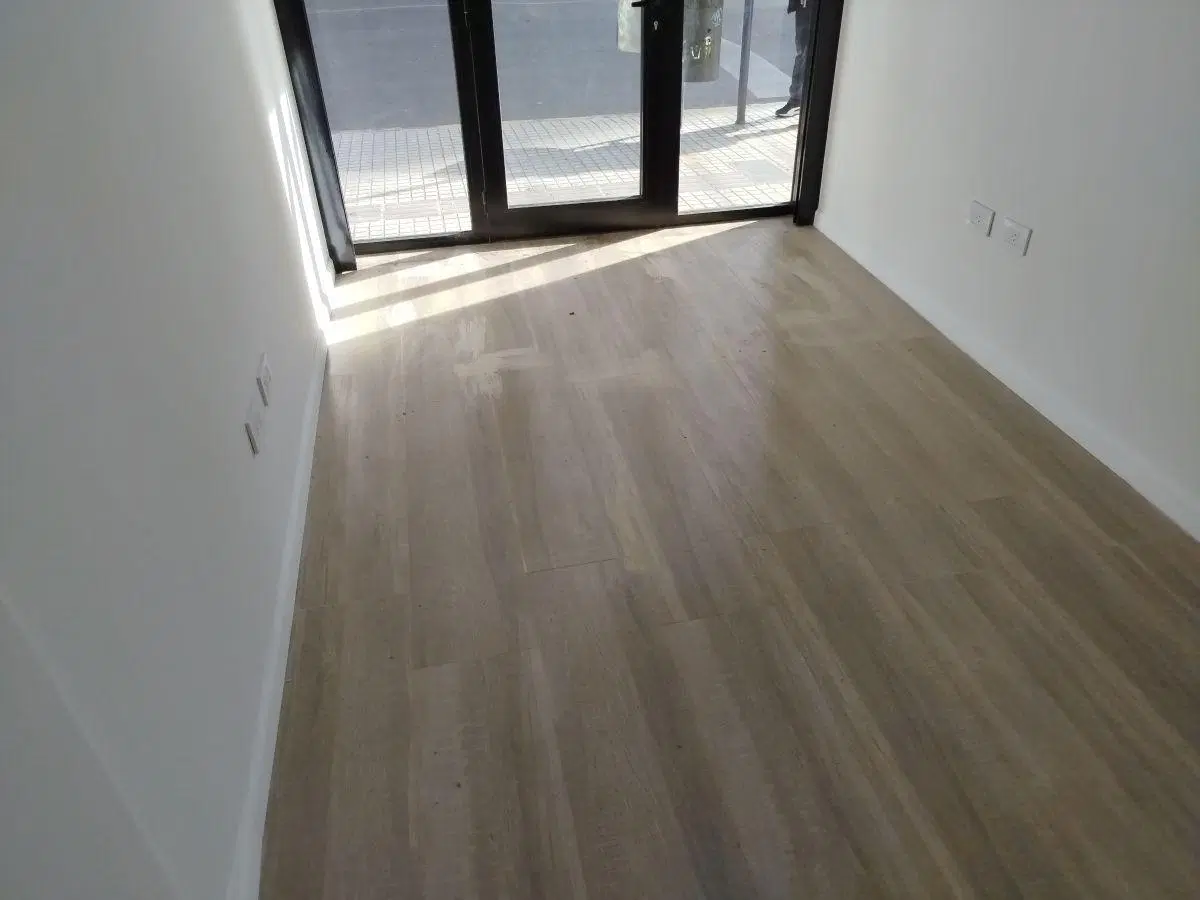 Local de 15 m² en alquiler en Abasto 4
