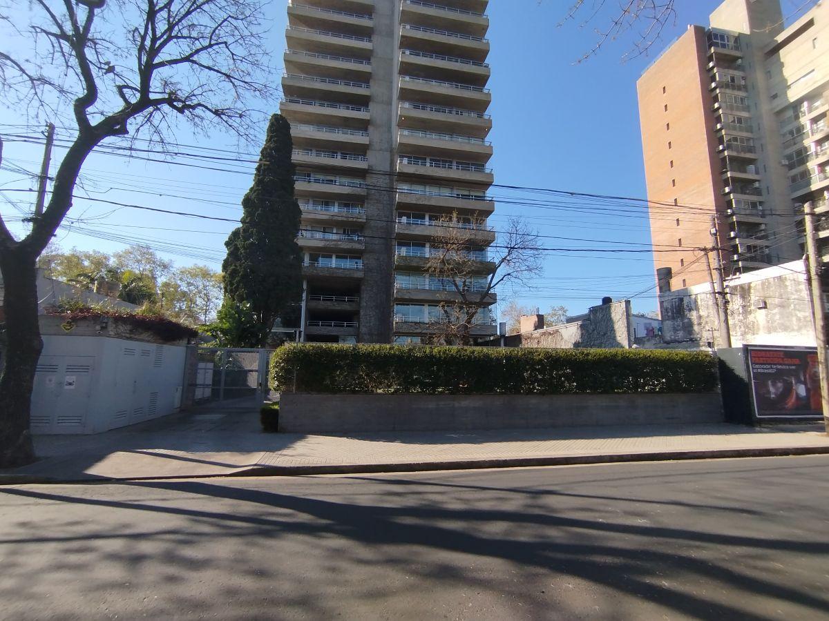 Foto de Departamento de 108 m2 con 3 dormitorios en alquiler en Arroyito vista, imagen 1