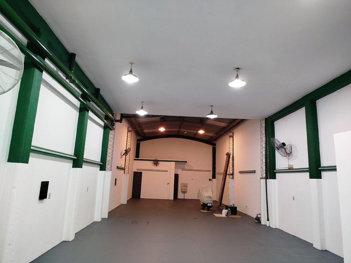 Foto de Galpon de 170 m² en alquiler en Nuestra Señora de Lourdes, imagen 4