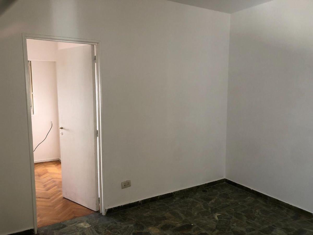 Foto de Departamento 2 Ambientes en Alquiler - Almagro, CABA, imagen 2