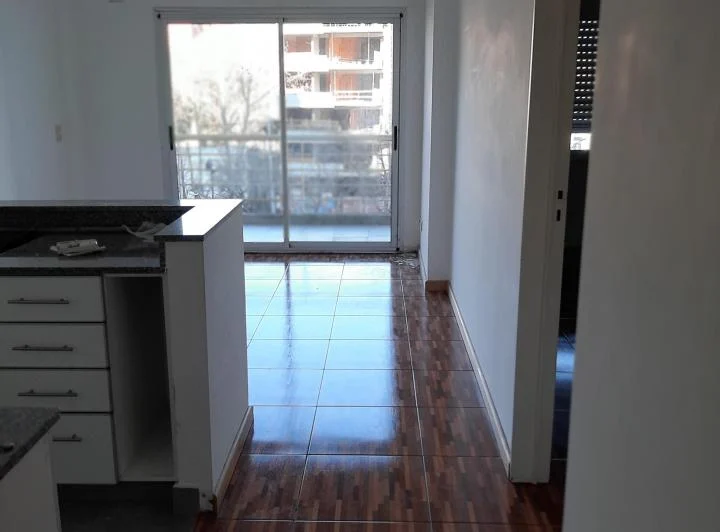 ALQUILER DEPARTAMENTO 2 AMBIENTES ( TIGRE CENTRO) 3