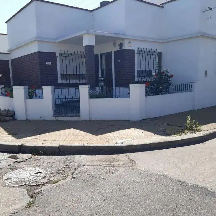 Casa En Venta En Moron Norte 2